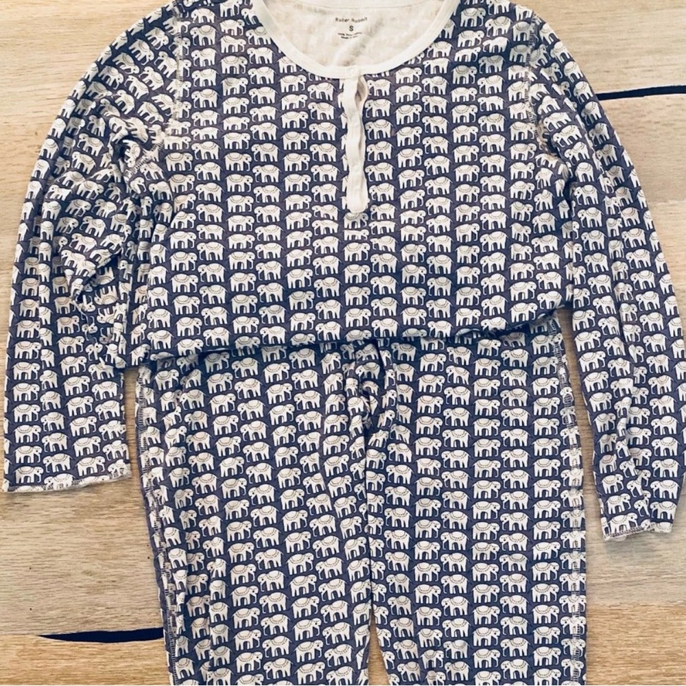 Roller Rabbit Blue and White Elephant Print Pajama Set